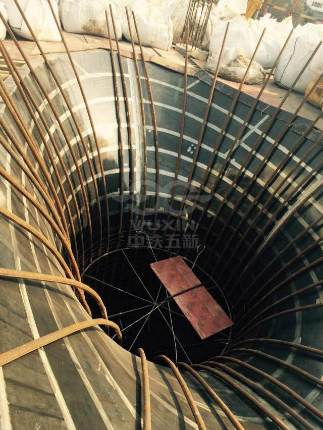 Cục số 1 CCCC, trụ cầu vượt qua đường phố Tinh Cảng, Tô Châu