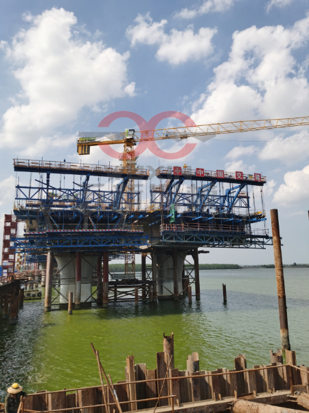 Cầu Liên Dương Hà trên đường Trung Sơn phía đông của Cục Đường thủy số 4 Trung Quốc