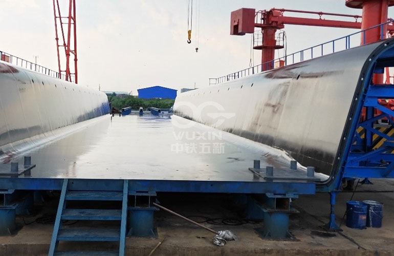 Ván khuôn dầm hộp đúc sẵn nguyên khối