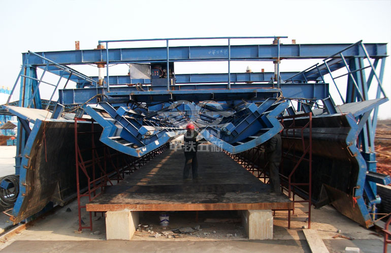 Khuôn dầm chữ U