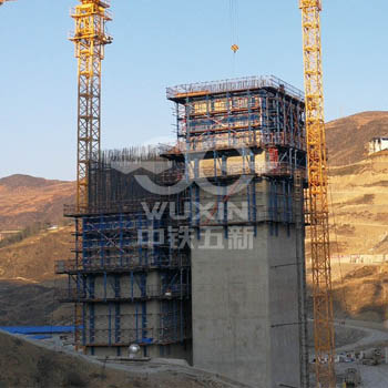 Ván khuôn leo thủy lực